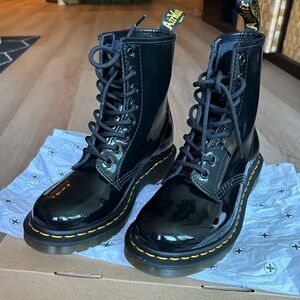 Dr. Martens Women's 1460 Patent Leather Lace Up Boots W6